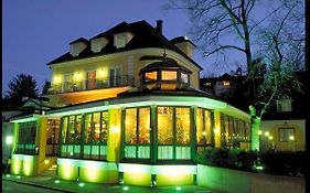 Parkhotel Neubauer